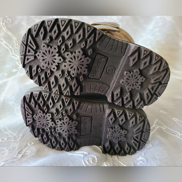 *Sold Elsewhere*❄️ Toddler Carter's Snow Boots ❄️ - Picture 4 of 7